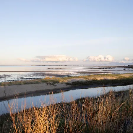 Casa de Férias Reethues Mit Kamin Und Suedgarten In Direkter Wattnaehe