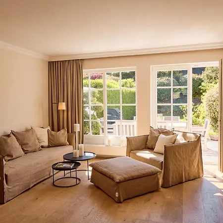 Reethues Mit Kamin Und Suedgarten In Direkter Wattnaehe Tatil Evi