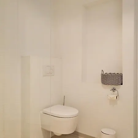 Tatil Evi Reethues Mit Kamin Und Suedgarten In Direkter Wattnaehe Keitum